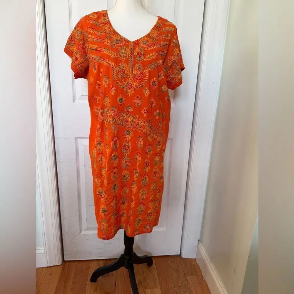 Vintage Embroidered Bohemian Boho 70s Cotton Dress